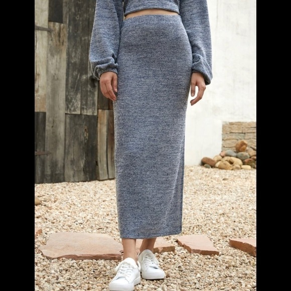 Maxi  Side Split Gray Sweater Skirt - Picture 5 of 15